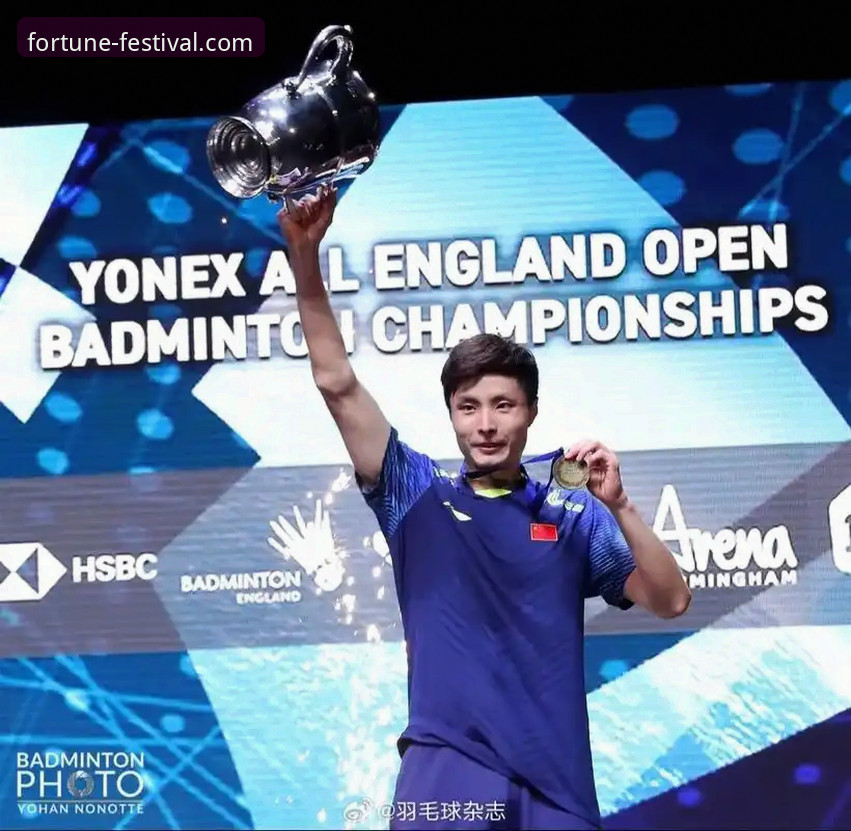 石宇奇亚锦赛封王深度分析：八年男单冠军荒终结的背后细节与金年会体育观赛体验